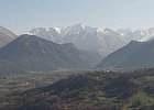 NE - Col de l'Eterpat, le Chamoux (N.D de la Salette), Croix de Rougny (centre), Sommet de Rouchoux, Pte de Chalp, Aig des Marmes (3045m, derrière  à d) : Dévoluy, Walks