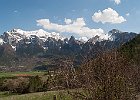 SE - le Faraut (à g), Pic Pierroux, Pic Grillon (centre), Montagne de Faraut , le Gigon : Dévoluy, Walks