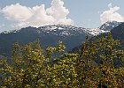 ENE - les Plagnes (centre), le Petit Charnier (à d) : Belledonne, Walks