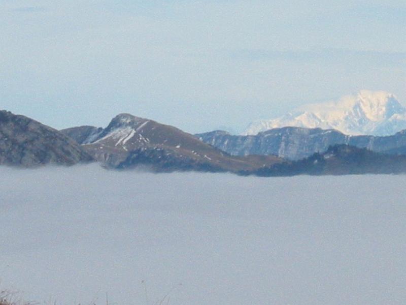 IMG_6713.JPG - WP 05 Vue nord - la Chartrues avec Mt Blanc en arrière-plan